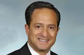 Who Are the Top Bank Program Managers With the Most Full-Time Advisors?