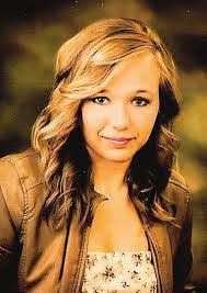 Alex Elsberry's Instagram, Twitter & Facebook