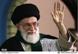 Image result for ‫خاطره‌ای بسیار آموزنده و جذاب از رهبر انقلاب درباره اثرات نیکی به پدر و مادر‬‎