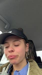 Halie Booth's Instagram, Twitter & Facebook