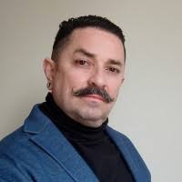 30+ Profile mit dem Suchbegriff „Armando“