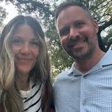 Erin Larose (@erinjoylarose) • Facebook