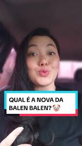 Tênis ou lancha? A nova moda Balenciaga!