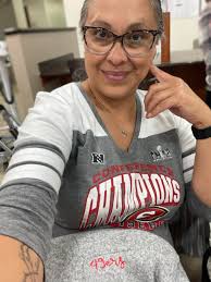 Comfy road trip outfit idea