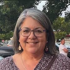 Karin Lundquist's Instagram, Twitter & Facebook