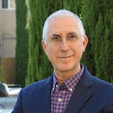 Last week, I traded my desk for a workbench at our Montblanc writing  instrument manufacture in Hamburg, immersing myself in the art of engraving  and polishing alongside our talented craftspeople.