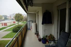Die diele der wohnung verbindet alle räume, bis auf das mansardenzimmer.… 3 Zimmer Wohnung Zu Vermieten 85221 Dachau Mapio Net