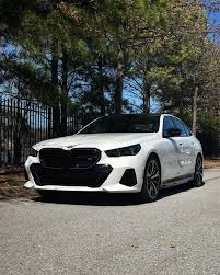 Image result for Alpine White 2024 i5