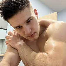 Ian_Cale Cam Model: Free Live Sex Show & Chat | Stripchat