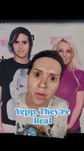 Yepp, They're real. ⚫️👄⚫️, #Megalocornea #BigEyes #BritneySpears