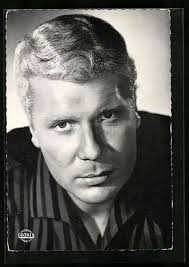 Der Artikel mit der oldhting.de-id 44615482 ist aktuell ausverkauft.