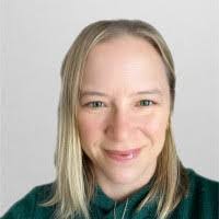 Heather Landreth's Instagram, Twitter & Facebook