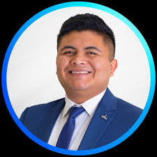 Alex Mounts's Instagram, Twitter & Facebook