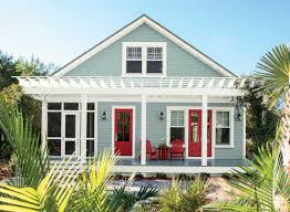 The colours that decorate our homes have never been more considered than right now. Exterior Color Hirshfield S