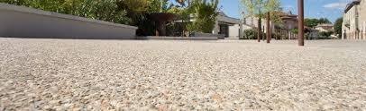 Le gravillon mignonette beige est un gravillon lisse et arrondi de couleur beige. Le Beton Lave Utilisation Pose Et Prix Tout Sur Le Beton