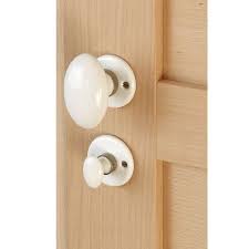 Bouton Simple Ovale Noir Brillant En Porcelaine 1001poignees Votre Specialiste De La Poignee De Porte Poignee De Porte Bouton De Porte Porcelaine Poignee De Porte Porcelaine