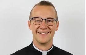 Jacob Tschida's Instagram, Twitter & Facebook