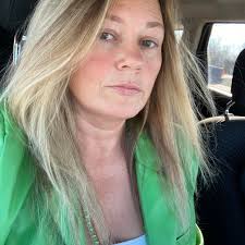 Looking for someone to fix air condition units?