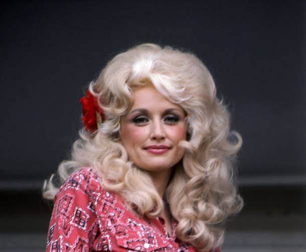A Return to Live Theatre, Dolly Parton and the Legacy of '9 to 5' – What's  It All About?