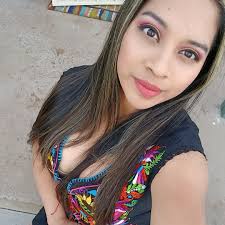 Are there farmers markets happening this weekend in Maryville?