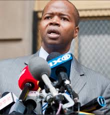 Bay Ridge residents relieved after DA announces major drug bust