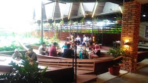 Restoran Gardenta Dan Newtown Hadir Dengan Konsep Taman