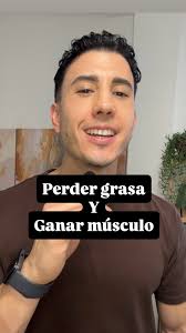 💪 ¿Ganar músculo y perder grasa al mismo tiempo?, Sí, es posible. Se llama  recomposición corporal., Pero ojo: no es magia ni sirve para todo el  mundo., Para que funcione, tienen que alinearse varios ...