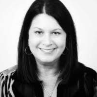 Michelle Leslie Email & Phone Number