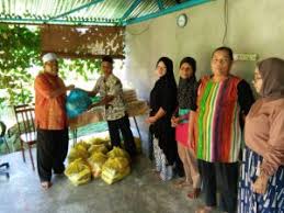 Ø di malaysia, lemang telah pun direkodkan sebagai hidangan istimewa sejak 1864 lagi. Saudara Baru Orang Asli Gembira Perak Kini