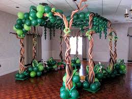 Pin By Veronica Medrano On Party Ideas Dinosaur Balloons Balloon Tree Balloons