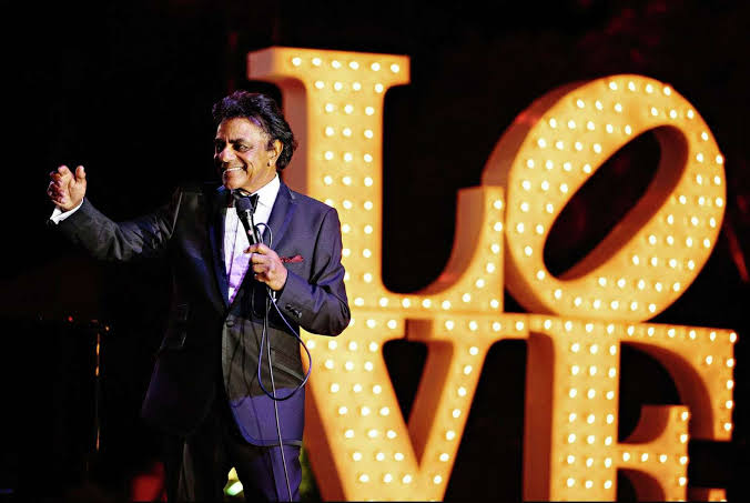Johnny Mathis — yes, the singer — was an S.F. high jump champion. Seventy years later, he's still giving back