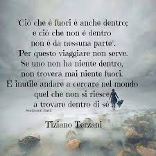 Parole Del Cuore Il Valore Di Una Carezza E Di Una Parola Detta Col Cuore E Quello Che Il Tempo Non Riuscira A Citazioni Sagge Parole Modi Di Dire Italiani
