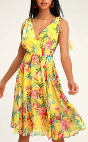 Tropic Wonder Yellow Tropical Print Midi Dress Bestfashionhq Com Womens Yellow Dress Printed Midi Dress Tropical Print Dress