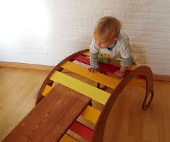 Für uns ist holzspielzeug eine lebenseinstellung, denn spielzeug aus holz ist ein reines naturprodukt. Spielmobel Fur Kinder Selber Bauen Mit Schablone Kletterbogen Wippe Wiege Rutsche Hohle Diy Schaukelwippe Kinderzimmer Mobel Wippe