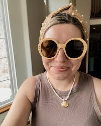 ✨ It's all in the details ✨ One of my favorite parts of styling my Tropical  Luxe series was playing with accessories