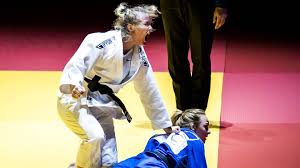 Join facebook to connect with sanne van dijke and others you may know. Vier Jaar Na Eerste Titel Pakt Van Dijke Weer Ek Titel Wat Ik Dacht Tokio Nos