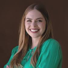 Miriam Mcintosh's Instagram, Twitter & Facebook