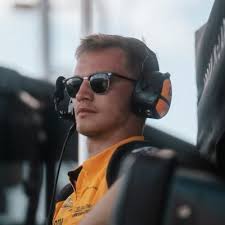 Harry Bull (@JHarryBull)