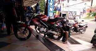 Modif striping ala monster energy motoblast via motoblast.org. Modifikasi Vixion Old Tapak Lebar