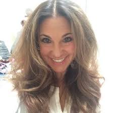 Lauren Toth (laurentoth77)