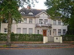 einzigartige denkmalgeschutzte grunderzeitvilla direkt am heiligen see in potsdam villa villen immobilien