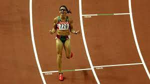 Ana gabriela guevara atleta mexicana, catalogada como la deportista más rápida en los 400 metros planos a nivel mundial. Grandes Momentos Ana Gabriela Guevara Volo En Paris En El Mundial De Atletismo 2003 Deportes Mas Deportes Tudn Univision
