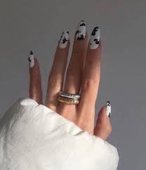 Black And White Cow Print Acrylic Nails 