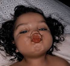 Vanessa Lagares (vanesillamariqu)