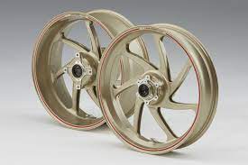 2017 Cbr1000 Rr Sp2 Forged Aluminum Marchesini Wheels Come Standard On The Sp2 Forged Aluminum Wheels Honda New Motorcycles
