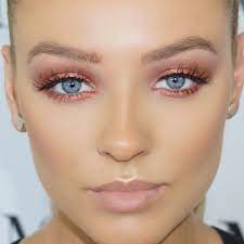 Pin By Nicole Bertch On Beauty Blue Eye Makeup Peachy Eye Makeup Smokey Eye Makeup