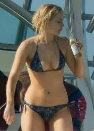 See more ideas about jennifer lawrence pics, jennifer lawrence, jennifer. Hot Hotter Jennifer Lawrence Bikini Bikini Bilder Jennifer Lawrence
