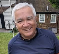 Dave Chisholm's Instagram, Twitter & Facebook