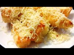 Misalnya saja, pisang goreng, tahu isi dan singkong goreng mampu menjadi salah satu camilan tradisonal yang enaknya bikin nagih. Resep Singkong Goreng Keju Renyah Merekah