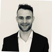 After an amazing four years at IBM, today was my last day at IBM. How lucky  I am to have something that makes saying goodbye to IBM so hard?!